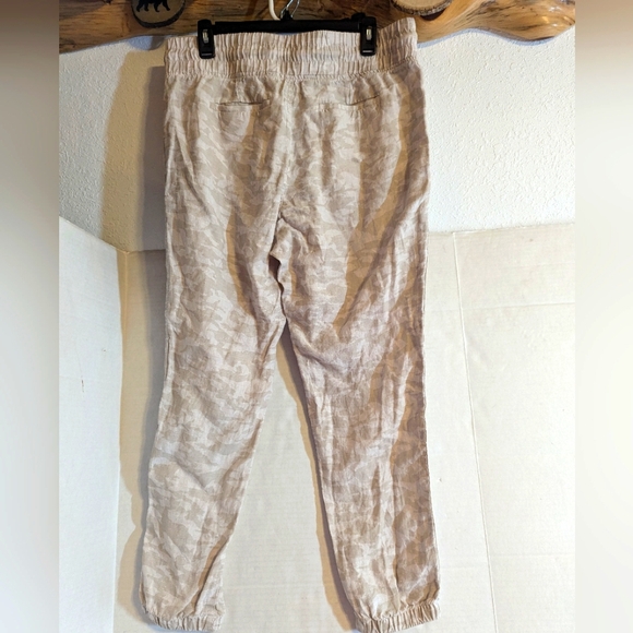 ATHLETA Cabo Linen Jogger Pants Size 12 Tan/Cream Camo - Picture 2 of 10